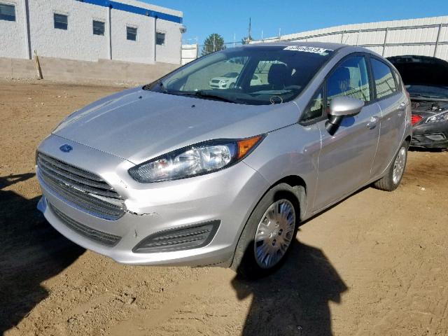 3FADP4TJ9GM170010 - 2016 FORD FIESTA S SILVER photo 2