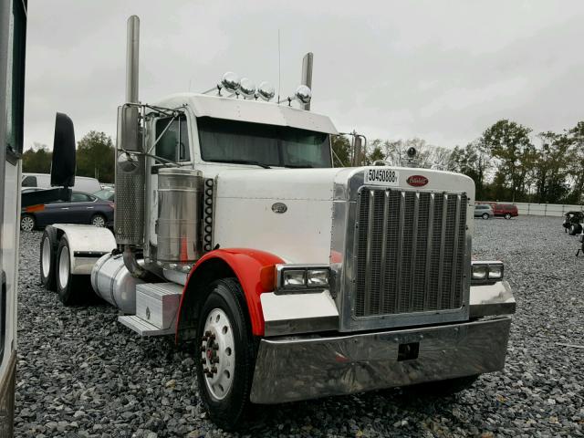 1XP5DB9X51N547032 - 2001 PETERBILT 379 WHITE photo 1