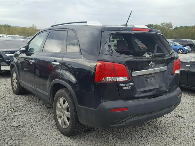 5XYKT4A22DG383270 - 2013 KIA SORENTO LX BLACK photo 3