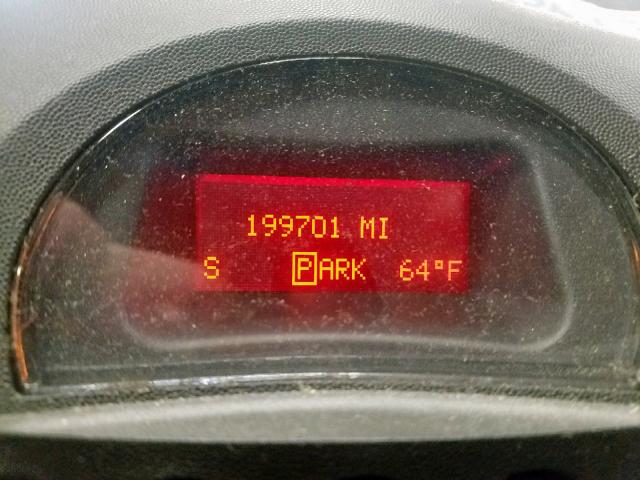 2G2WS522351163709 - 2005 PONTIAC GRAND PRIX SILVER photo 8