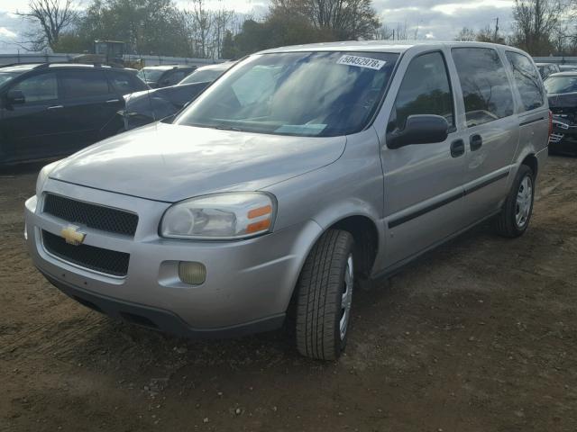 1GNDV23LX6D121129 - 2006 CHEVROLET UPLANDER L 银色 照片 2