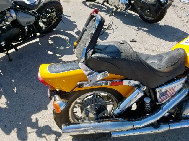 1HFSC1804XA300287 - 1999 HONDA VT1100 C YELLOW photo 6