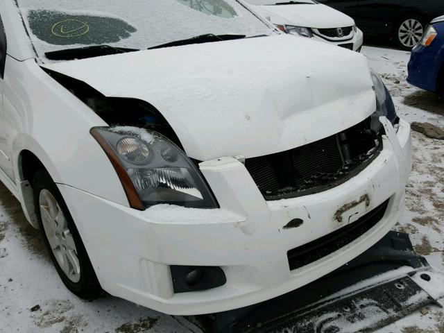 3N1AB61E19L695975 - 2009 NISSAN SENTRA 2.0 WHITE photo 9