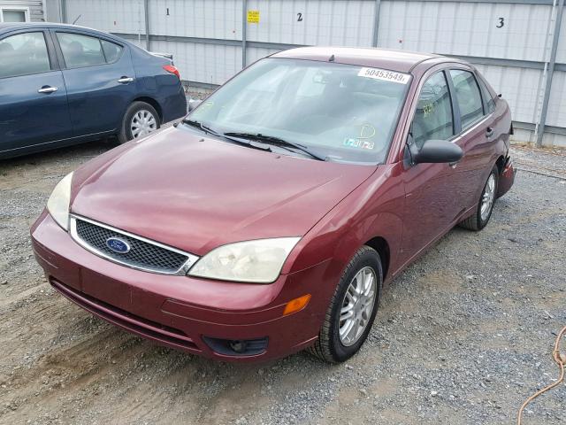 1FAFP34N07W113506 - 2007 FORD FOCUS ZX4 MAROON photo 2