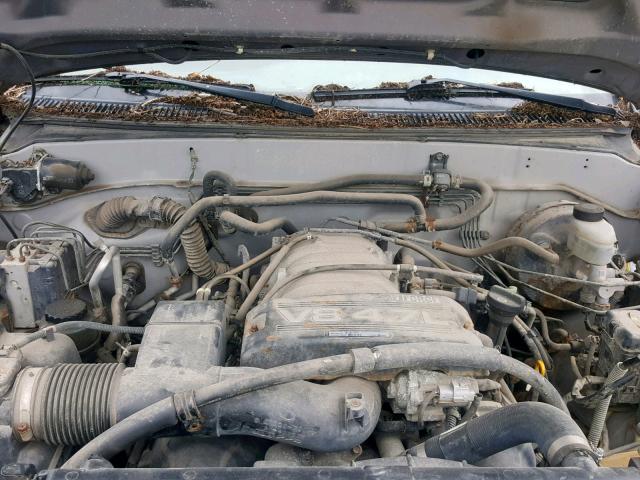 5TDBT44A32S106503 - 2002 TOYOTA SEQUOIA SR SILVER photo 7