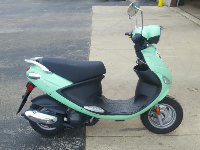 RFVPAC209J1018881 - 2018 GENUINE SCOOTER CO. BUDDY 125 GREEN photo 9