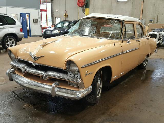 22207556 - 1955 PLYMOUTH SAVOY YELLOW photo 2