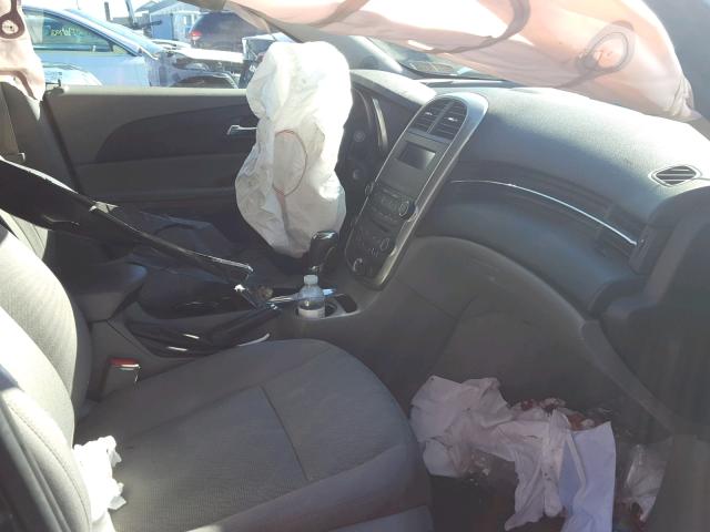 1G11B5SLXFF252260 - 2015 CHEVROLET MALIBU LS 黑色 照片 5