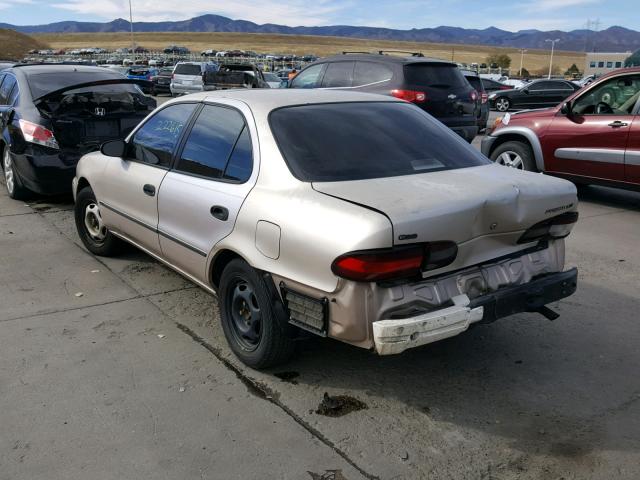 1Y1SK5284SZ065365 - 1995 GEO PRIZM LSI TAN photo 3