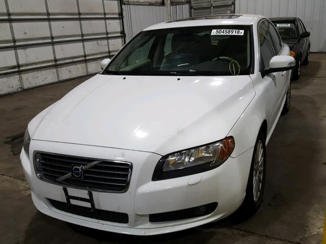 YV1AS982571017917 - 2007 VOLVO S80 3.2 WHITE photo 2