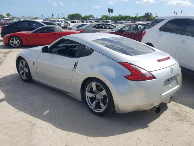 JN1AZ44EX9M400986 - 2009 NISSAN 370Z SILVER photo 3