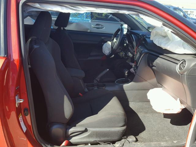 JTKJF5C79GJ026568 - 2016 TOYOTA SCION TC წითელი ფოტო 5