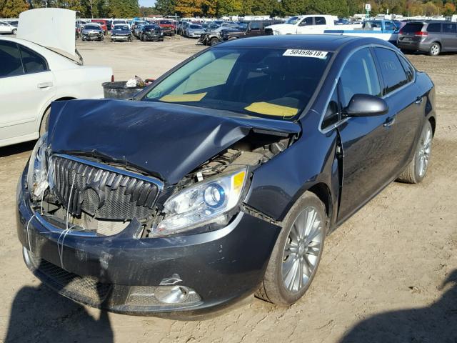 1G4PS5SK0C4212328 - 2012 BUICK VERANO SILVER photo 2