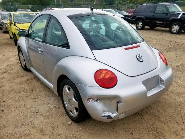 3VWCC21C71M404580 - 2001 VOLKSWAGEN NEW BEETLE SILVER photo 3