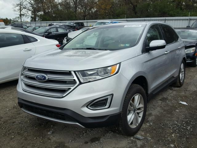 2FMPK4J93JBC18118 - 2018 FORD EDGE SEL SILVER photo 2