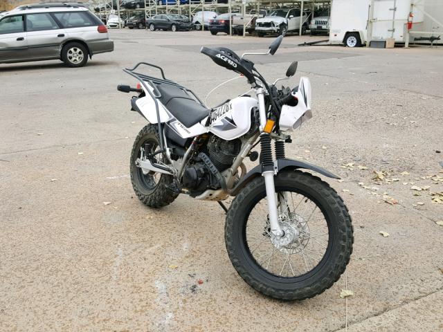 JYA3AWE068A122241 - 2008 YAMAHA TW200 E WHITE photo 1