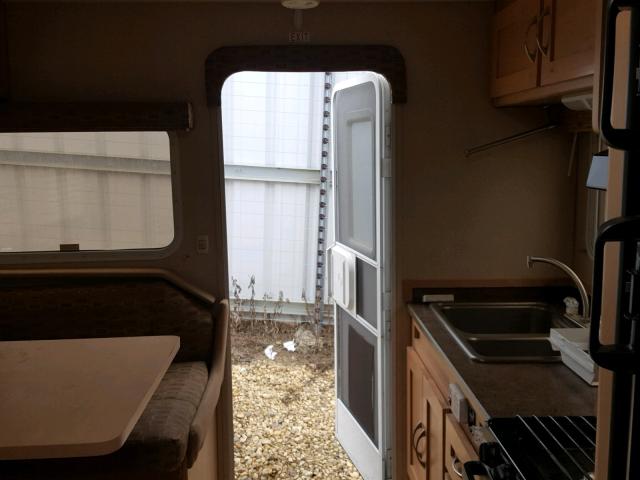 15478 - 2011 ADVE CAMPER WHITE photo 5