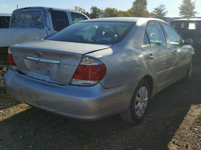 4T1BE30KX5U086202 - 2005 TOYOTA CAMRY LE SILVER photo 4