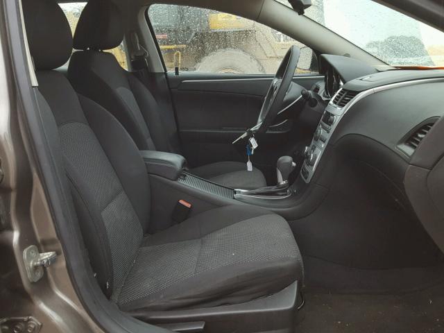 1G1ZC5E0XCF188833 - 2012 CHEVROLET MALIBU 1LT ყავისფერი ფოტო 5