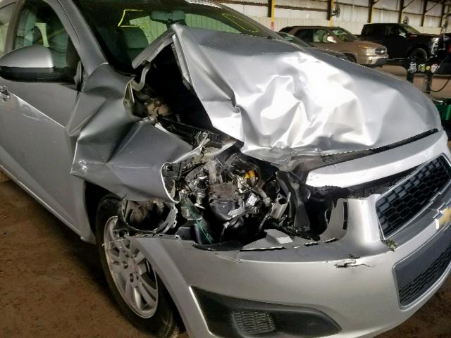 1G1JA6SH8C4203487 - 2012 CHEVROLET SONIC LS SILVER photo 9