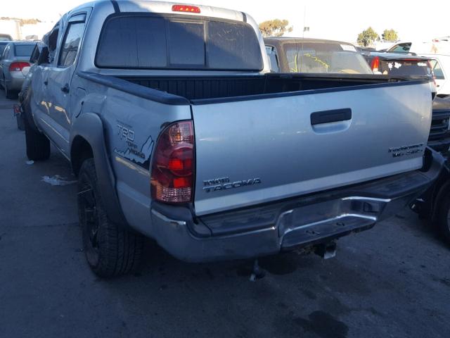 5TEJU62N882592490 - 2008 TOYOTA TACOMA PRE SILVER photo 3