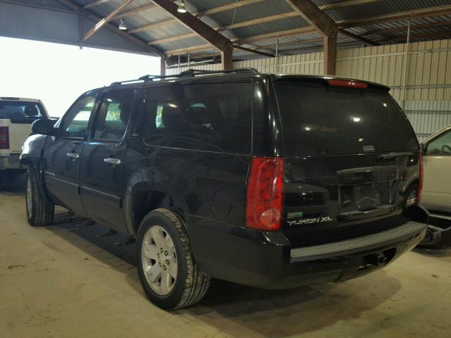 1GKS1KE00BR118241 - 2011 GMC YUKON XL C BLACK photo 3