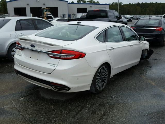 3FA6P0K9XHR102859 - 2017 FORD FUSION TIT WHITE photo 4