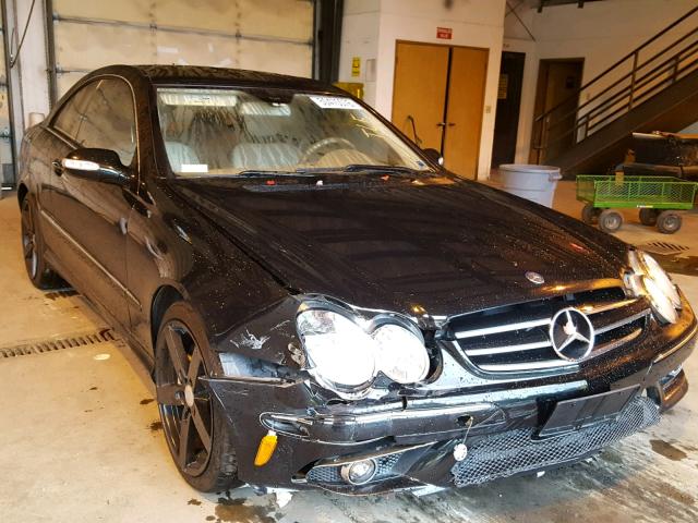 WDBTJ72H07F214885 - 2007 MERCEDES-BENZ CLK 550 BLACK photo 1