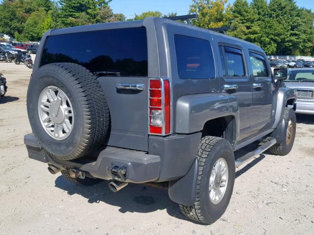 5GTEN13E588181364 - 2008 HUMMER H3 GRAY photo 4