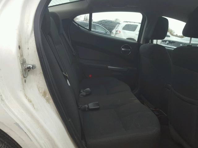 2G2WP552761277923 - 2006 PONTIAC GRAND PRIX WHITE photo 6