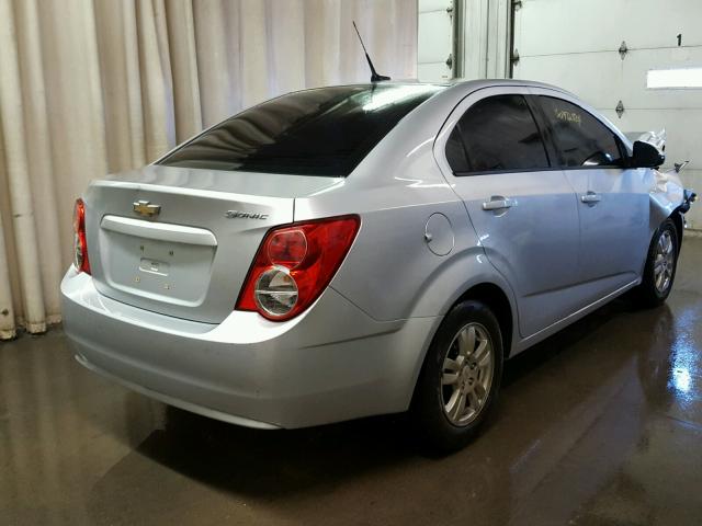1G1JB5SH9C4123221 - 2012 CHEVROLET SONIC LS 灰色 照片 4