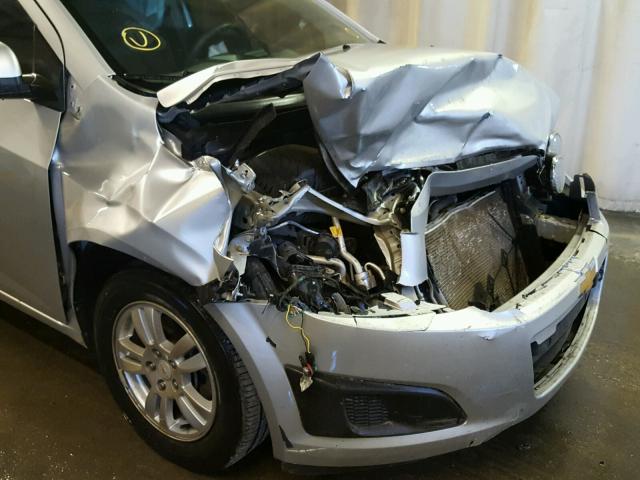 1G1JB5SH9C4123221 - 2012 CHEVROLET SONIC LS 灰色 照片 9