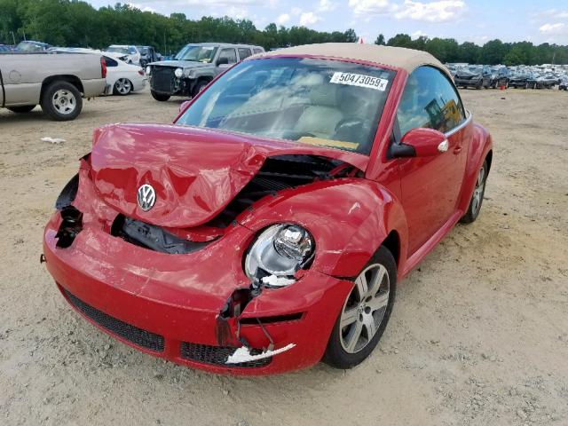 3VWPF31Y16M305920 - 2006 VOLKSWAGEN NEW BEETLE წითელი ფოტო 2