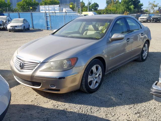 JH4KB16505C016067 - 2005 ACURA RL GOLD photo 2