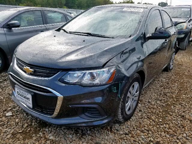 1G1JB5SH9H4177447 - 2017 CHEVROLET SONIC LS 灰色 照片 2