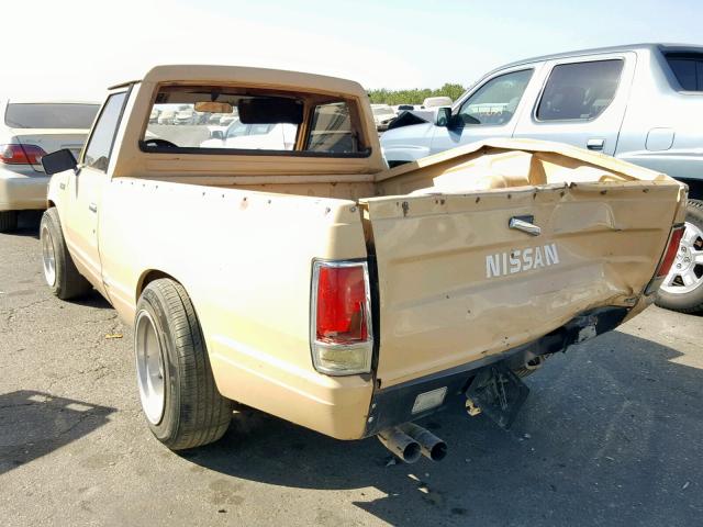 JN6ND01S6FW022937 - 1985 NISSAN 720 GOLD photo 3