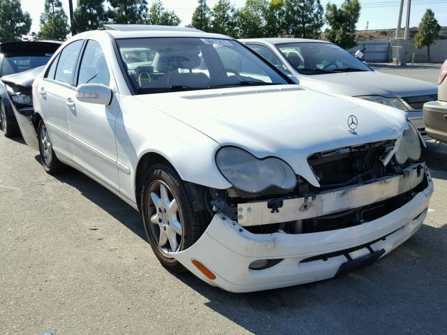 WDBRF61J63E009615 - 2003 MERCEDES-BENZ C 240 WHITE photo 1