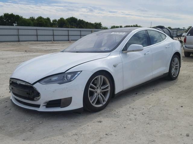 5YJSA1E21GF119838 - 2016 TESLA MODEL S WHITE photo 2