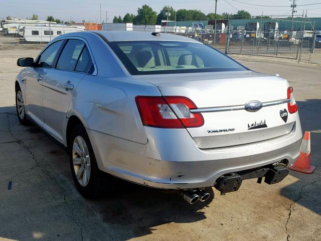 1FAHP2DWXAG114806 - 2010 FORD TAURUS SE SILVER photo 3