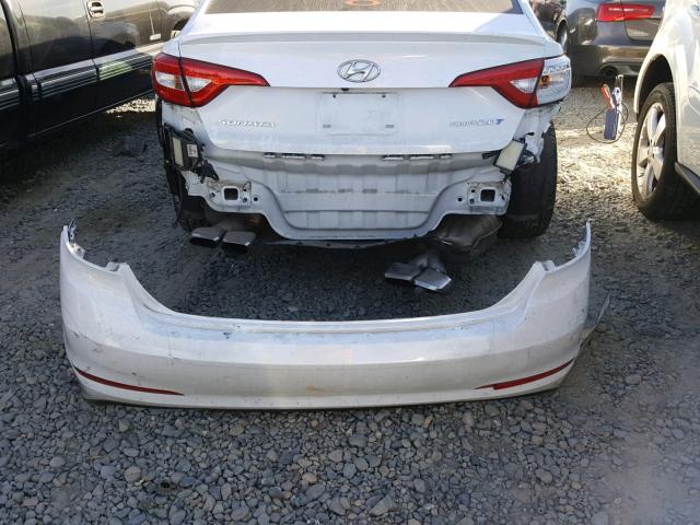 5NPE34AB6FH088830 - 2015 HYUNDAI SONATA SPO WHITE photo 9