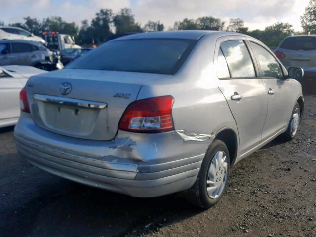 JTDBT923071033743 - 2007 TOYOTA YARIS SILVER photo 4