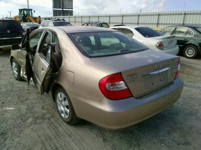 4T1BE30K93U715350 - 2003 TOYOTA CAMRY LE GOLD photo 3