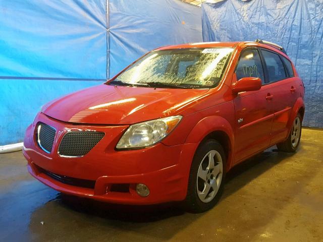 5Y2SL63875Z428087 - 2005 PONTIAC VIBE RED photo 2