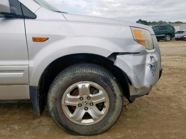 5FNYF282X8B004010 - 2008 HONDA PILOT VP SILVER photo 9