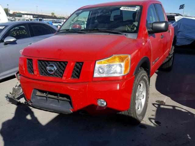 1N6AA0EC6BN319040 - 2011 NISSAN TITAN S RED photo 2