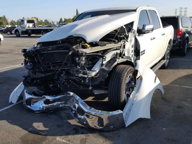 1C6RR6NM6JS239819 - 2018 RAM 1500 LARAM WHITE photo 2