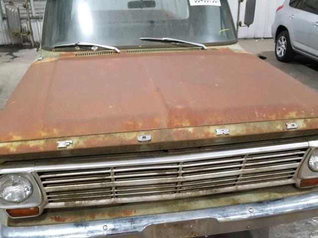 F25YRE74661 - 1969 FORD F100 GREEN photo 9