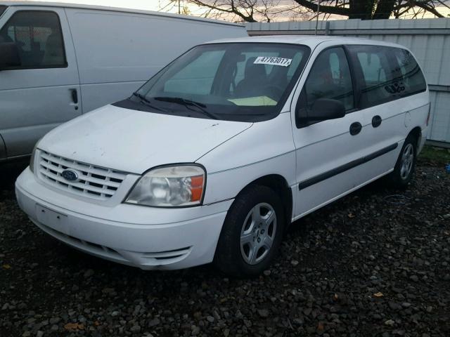 2FMZA50665BA28912 - 2005 FORD FREESTAR S WHITE photo 2