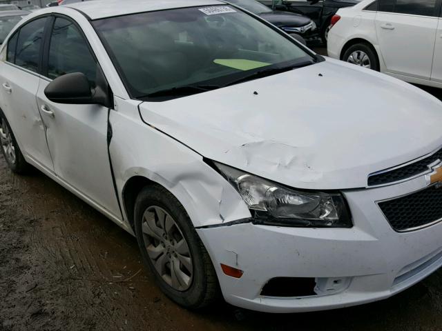 1G1PC5SH3C7305051 - 2012 CHEVROLET CRUZE LS WHITE photo 9