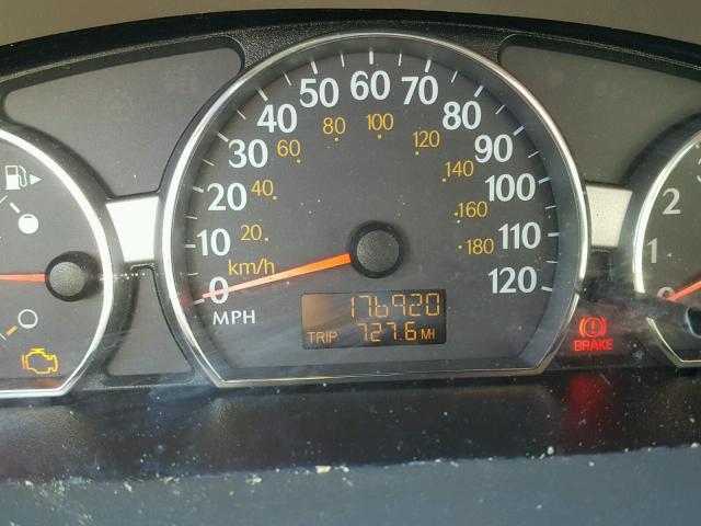 1G8AZ54F85Z111737 - 2005 SATURN ION LEVEL BLACK photo 8